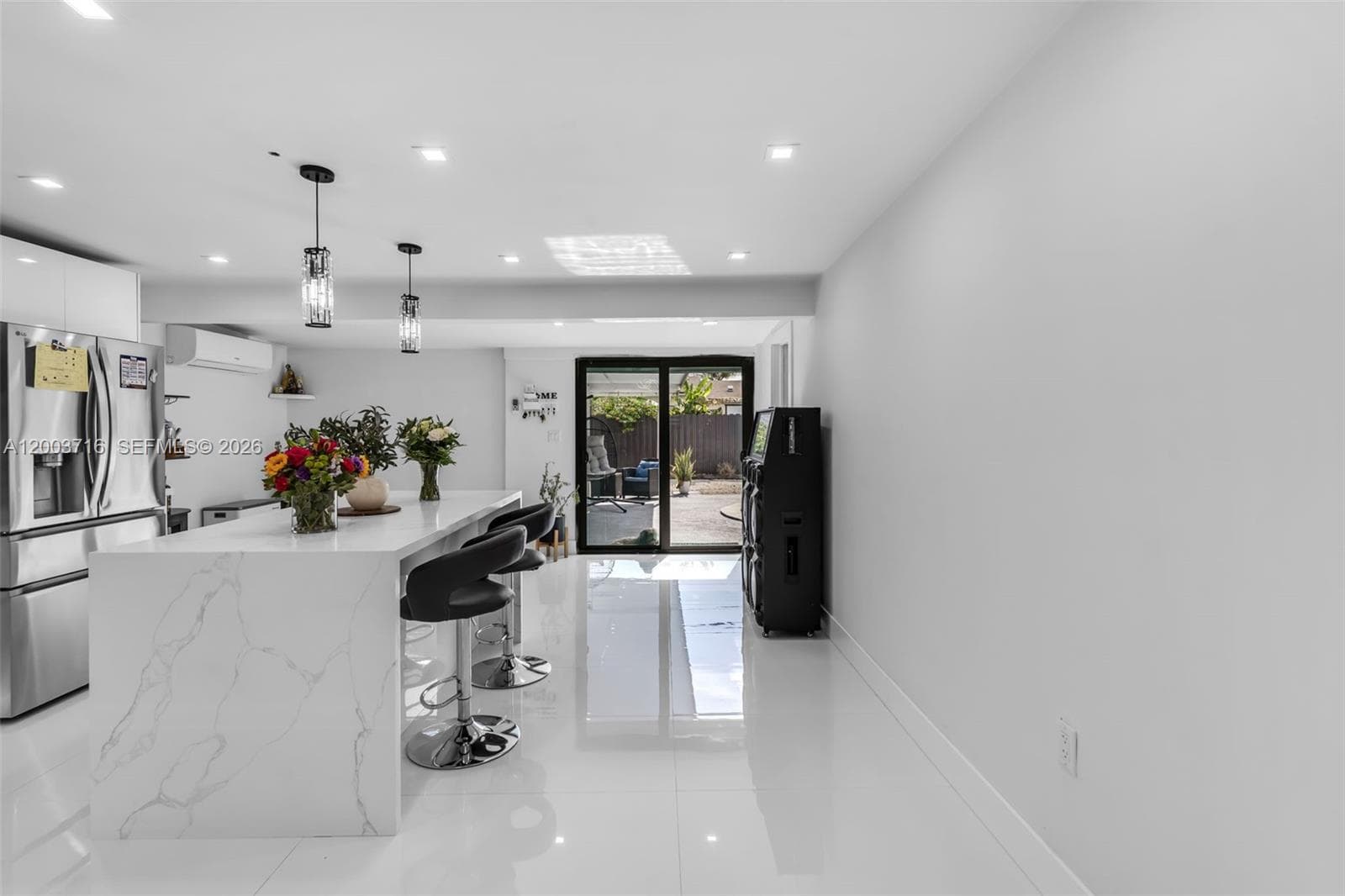 4211 W 8th Ave, Hialeah FL 33012 — 29