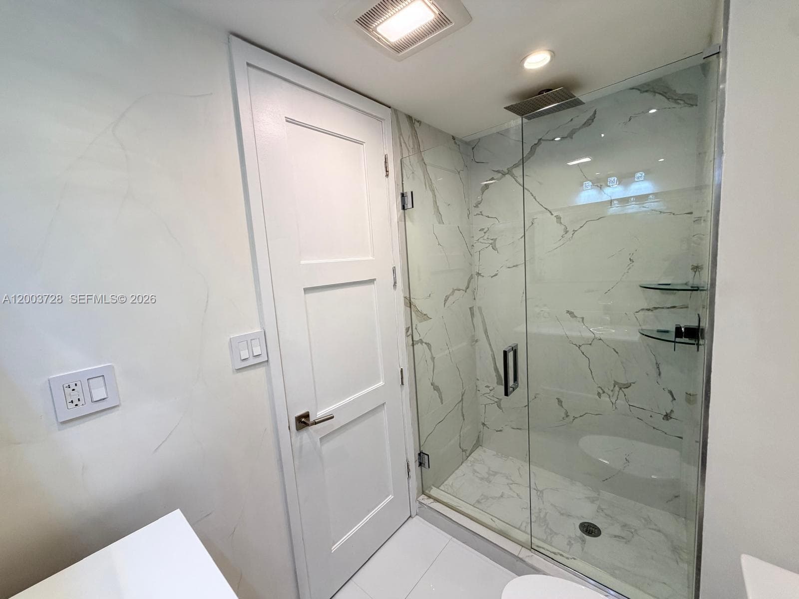 18041 BISCAYNE BLVD, Aventura FL 33160 — 16
