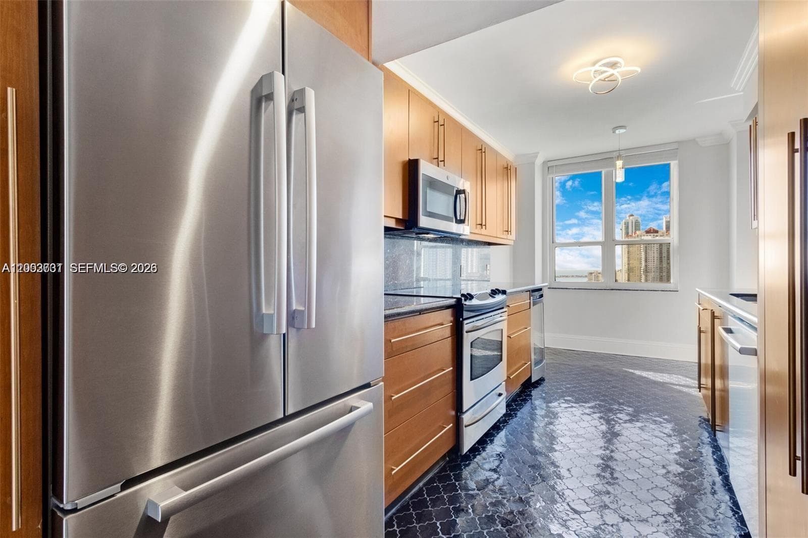 701 Brickell Key Blvd # 2103, Miami FL 33131 — 13
