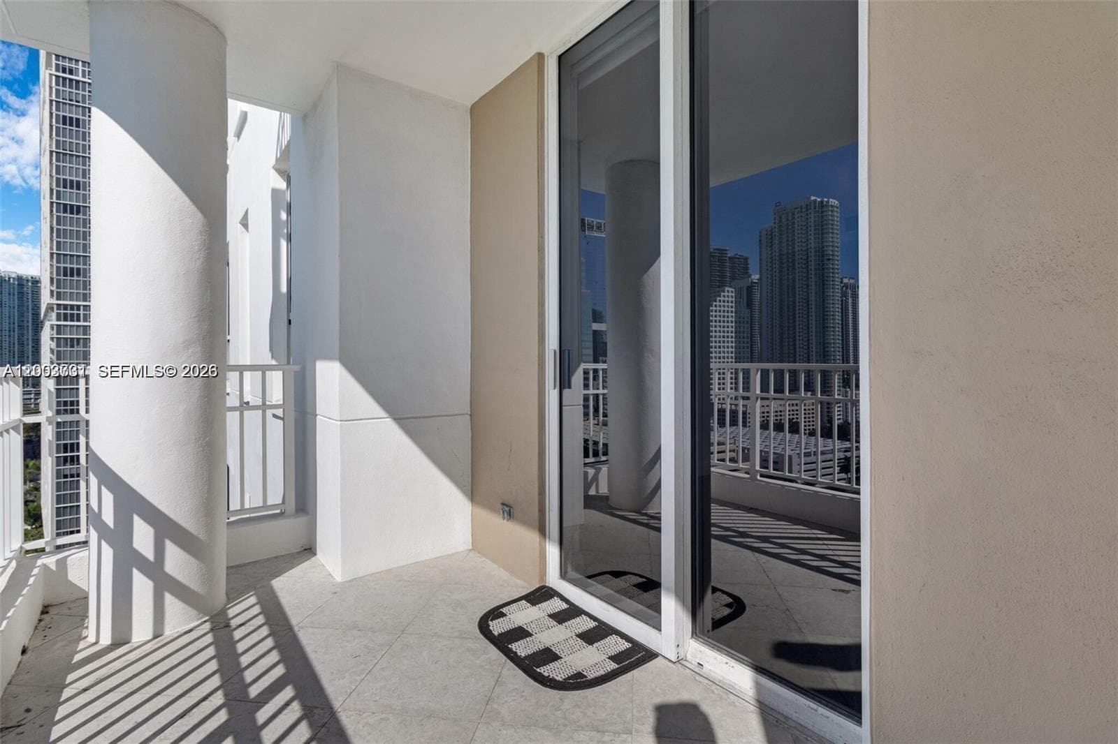 701 Brickell Key Blvd # 2103, Miami FL 33131 — 35