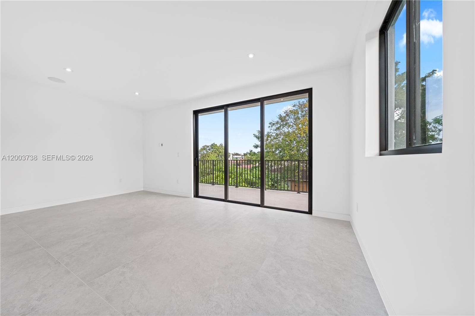 3320 SW 23rd St, Miami FL 33145 — 22