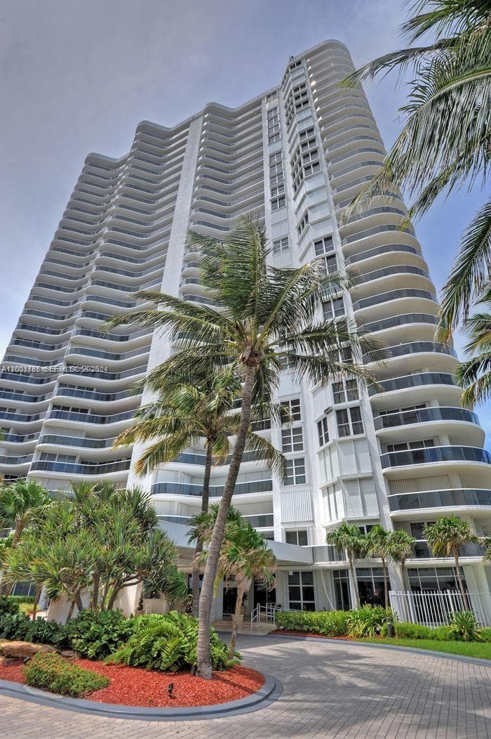 16711 Collins Ave # 602, Sunny Isles Beach FL 33160 — 1