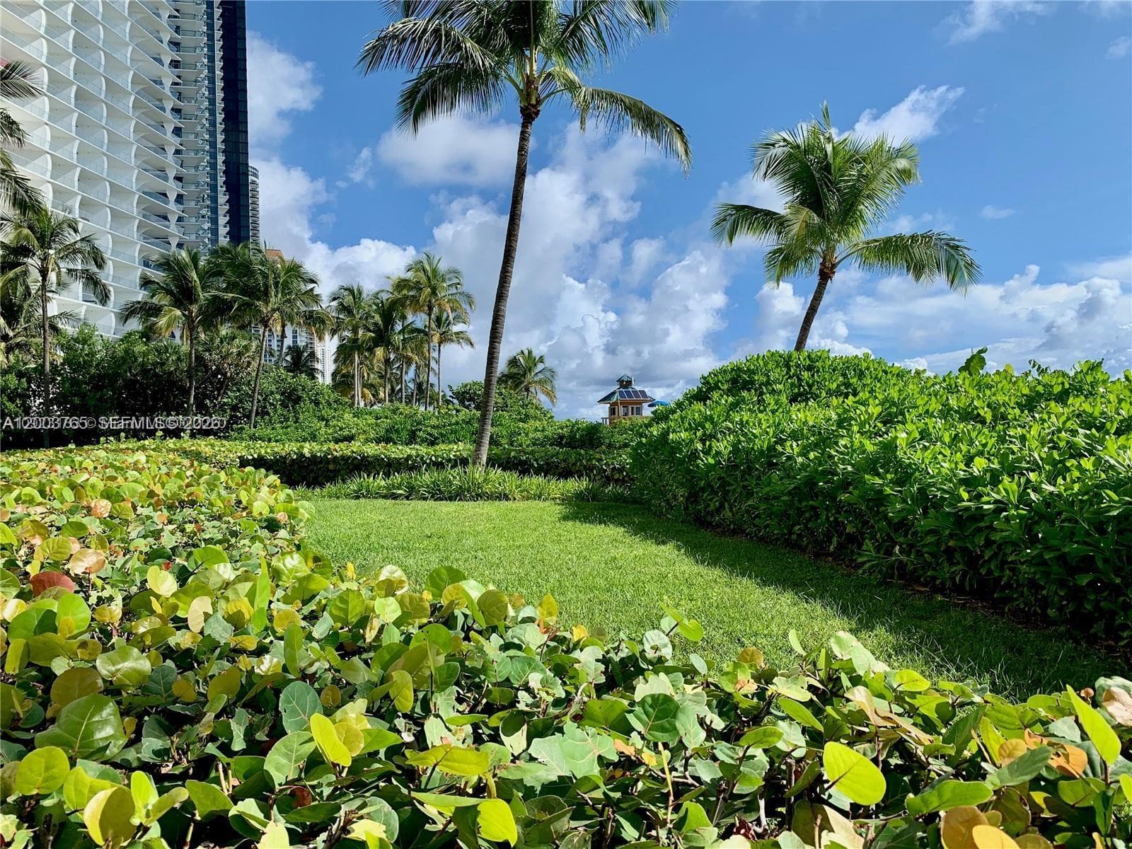 16711 Collins Ave # 602, Sunny Isles Beach FL 33160 — 33