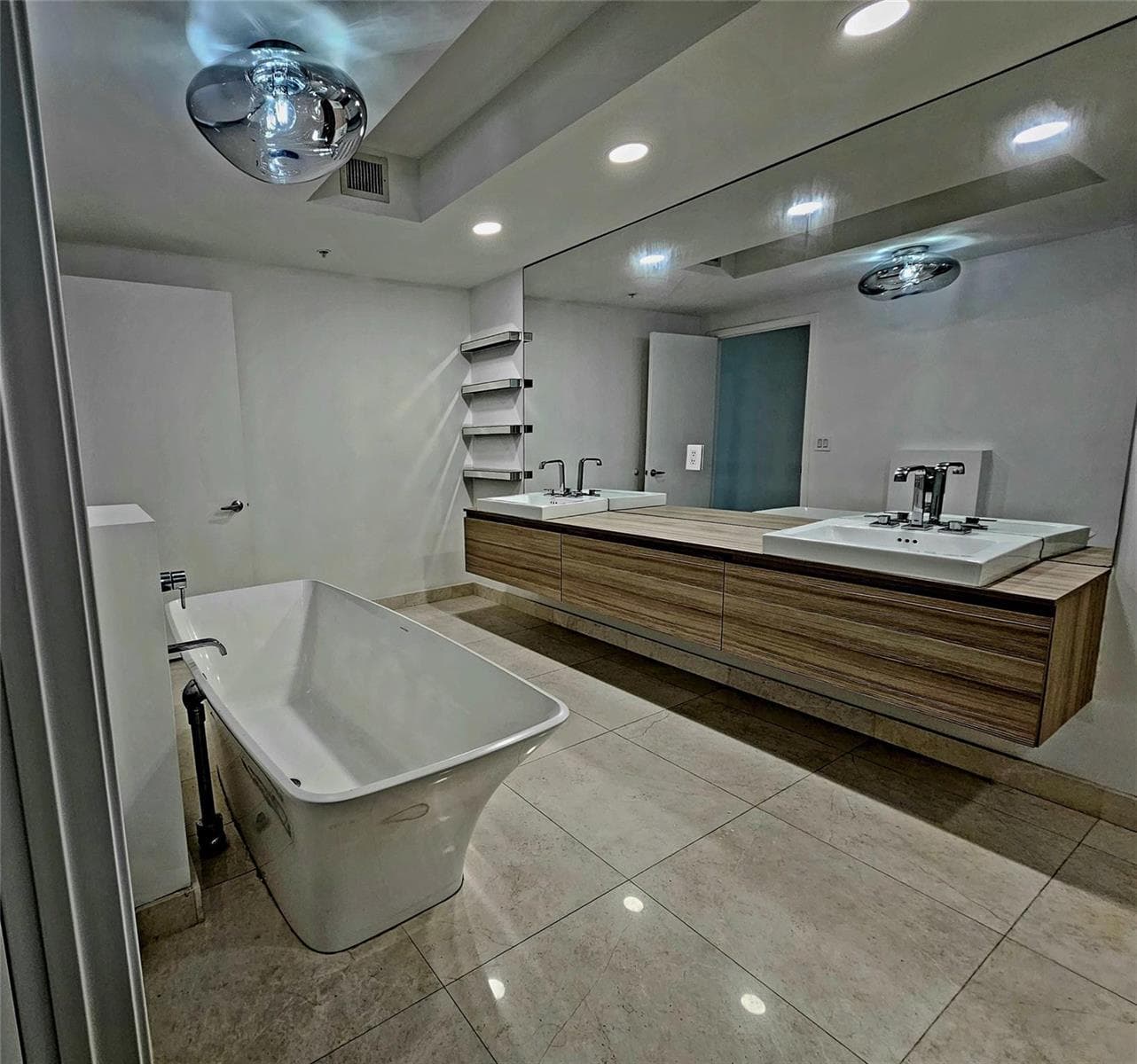 17301 Biscayne Boulevard # 406, North Miami Beach FL 33160 — 18