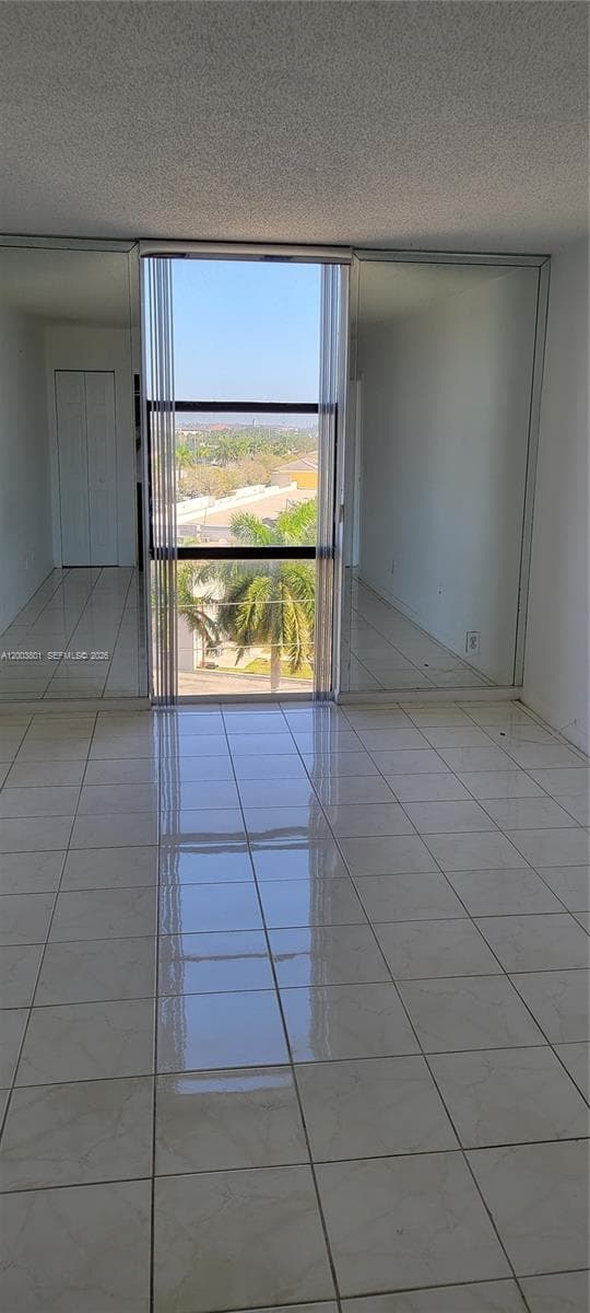 13499 Biscayne Blvd # 511, North Miami FL 33181 — 12