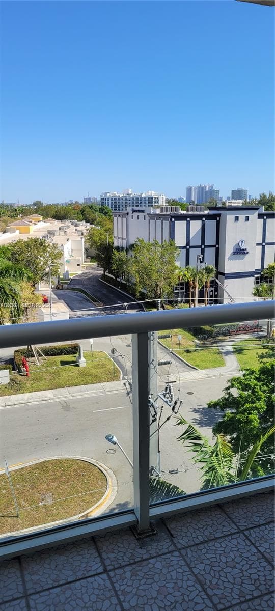 13499 Biscayne Blvd # 511, North Miami FL 33181 — 3