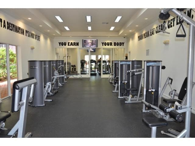18335 NW 68 Avenue # 420, Hialeah FL 33015 — 13