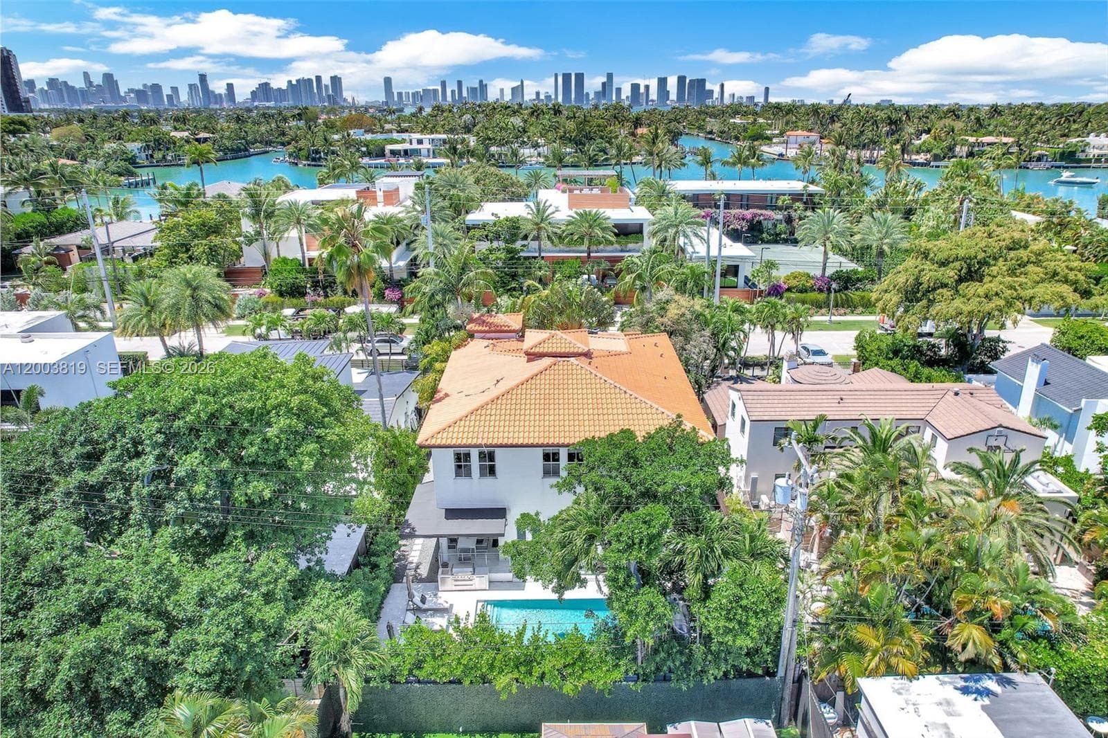 2143 N Bay Rd, Miami Beach FL 33140 — 5
