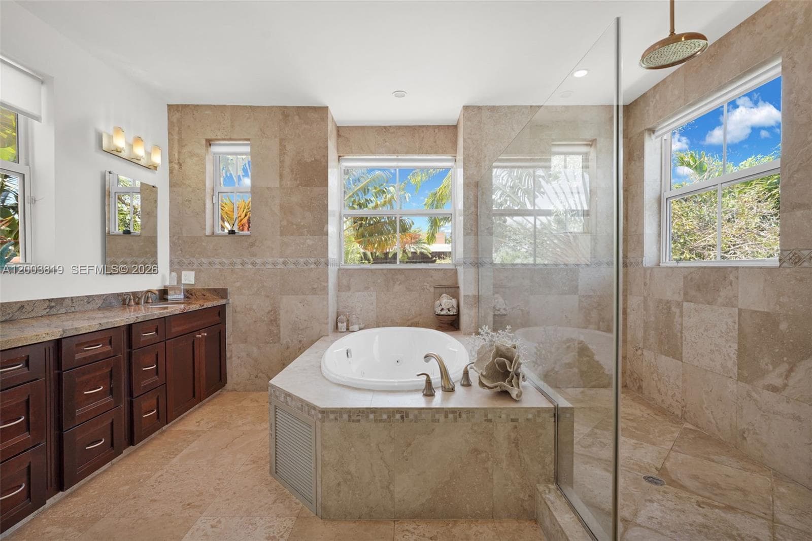 2143 N Bay Rd, Miami Beach FL 33140 — 55