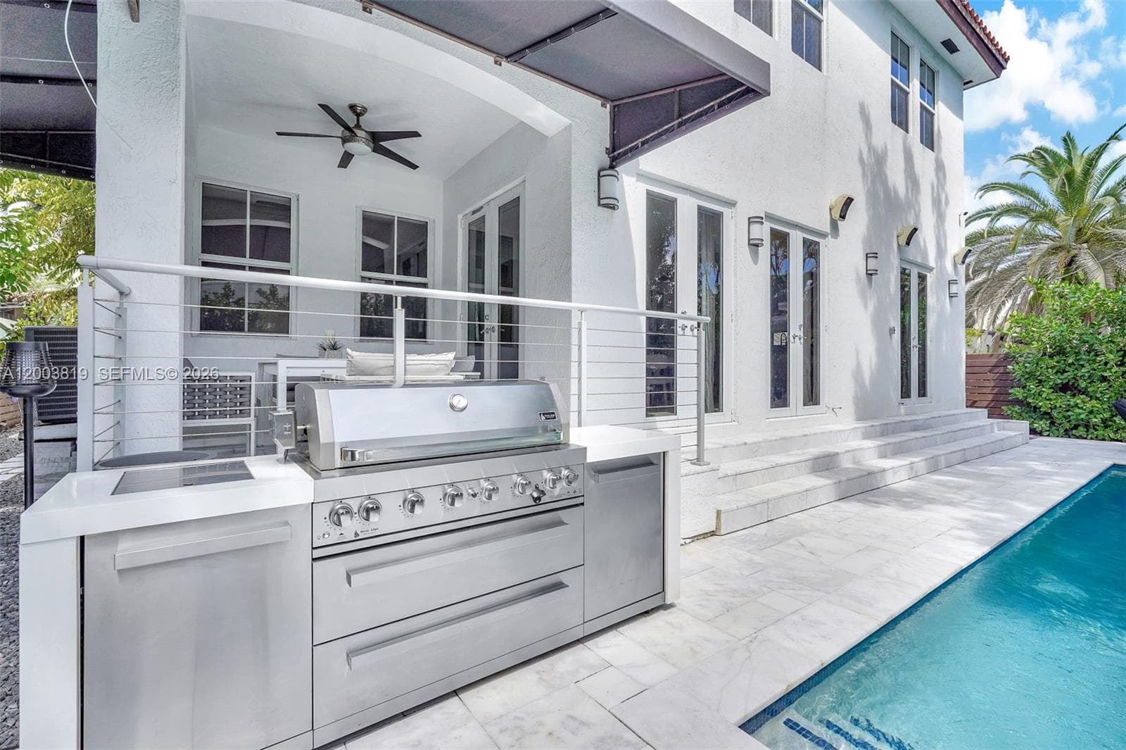 2143 N Bay Rd, Miami Beach FL 33140 — 74