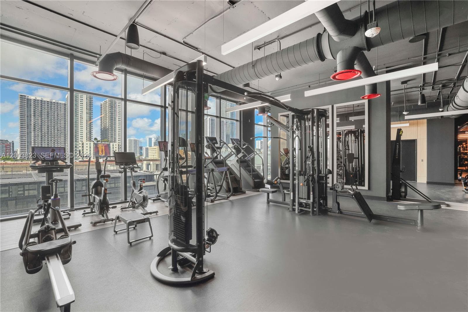 20 NE 11th St # 4602, Miami FL 33132 — 17