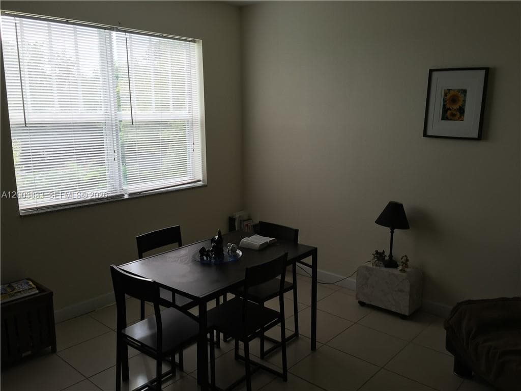 843 SW 13th Ave # 202, Miami FL 33135 — 6