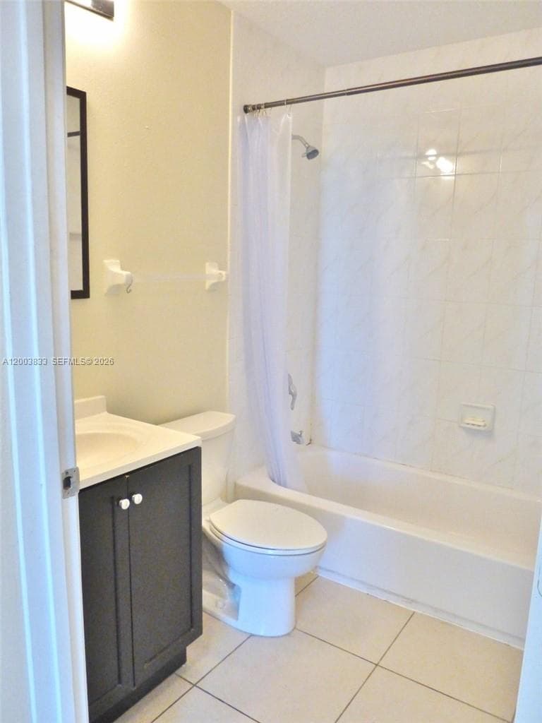 843 SW 13th Ave # 202, Miami FL 33135 — 5