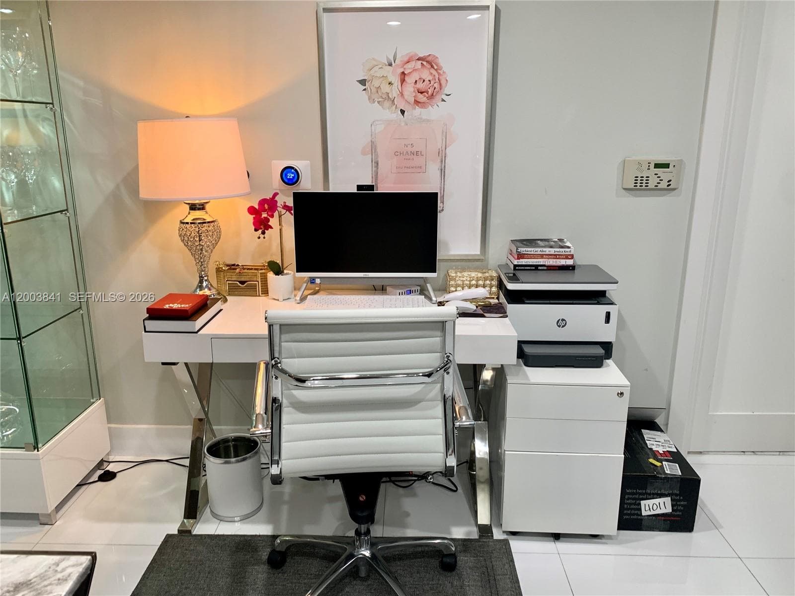 200 Biscayne Boulevard Way # 4011, Miami FL 33131 — 23