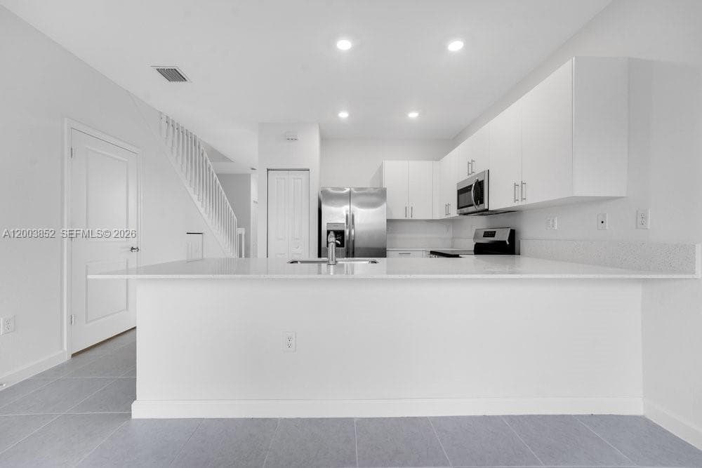 2619 SE 28th Dr, Homestead FL 33035 — 7