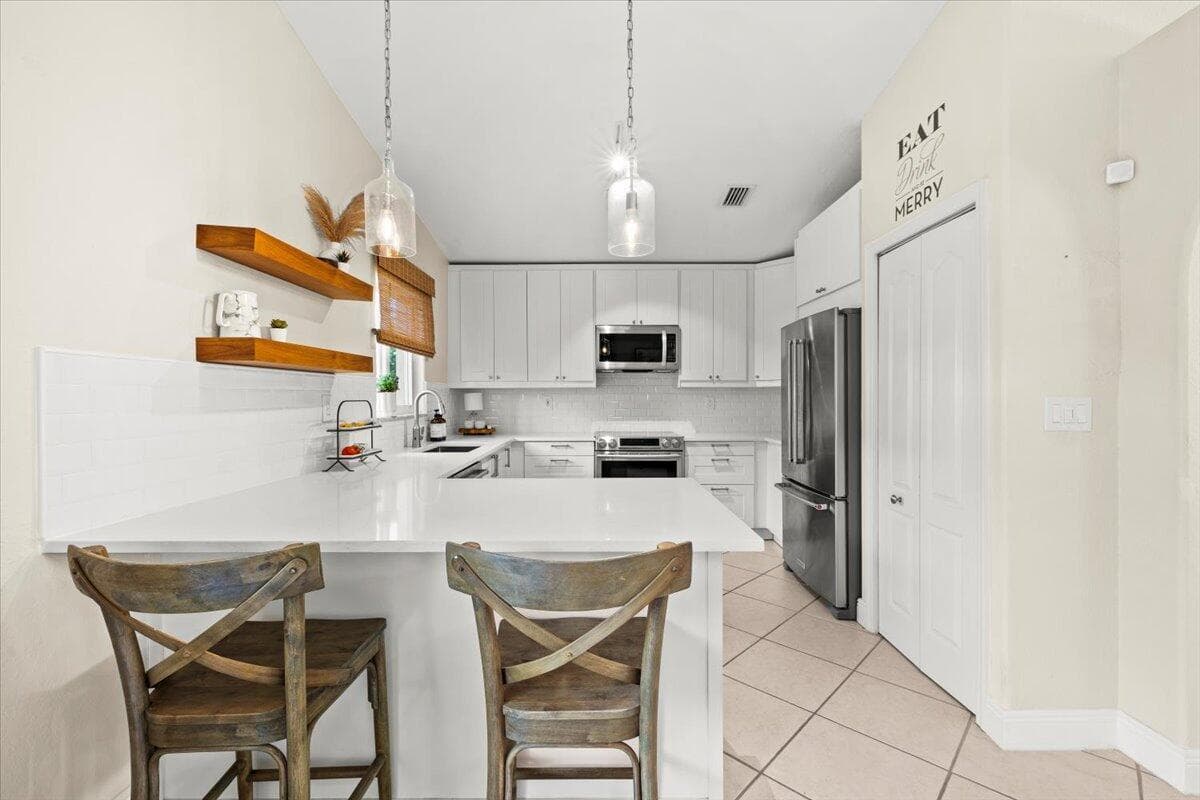 14525 NW 88th Avenue, Miami Lakes FL 33018 — 9