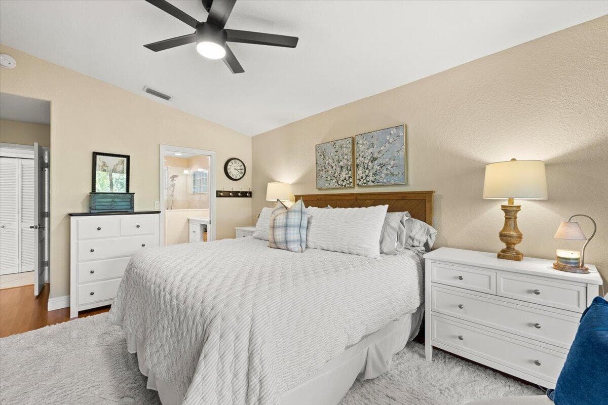 14525 NW 88th Avenue, Miami Lakes FL 33018 — 15