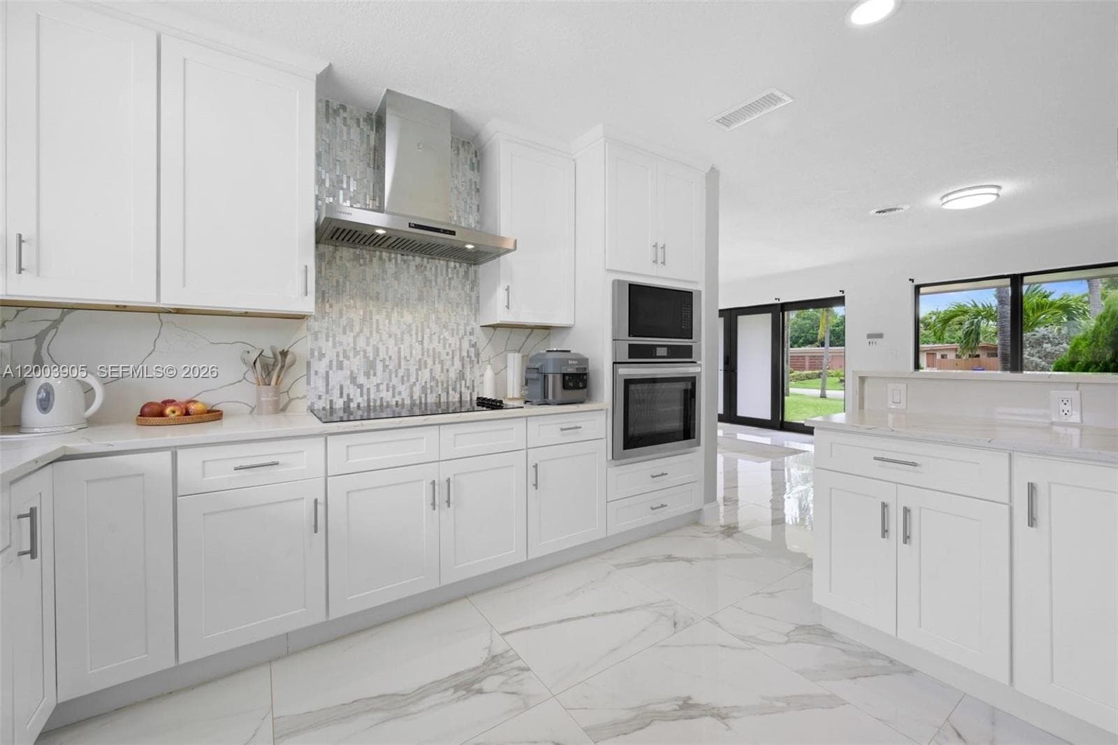 1951 NE 187th Dr, North Miami Beach FL 33179 — 15