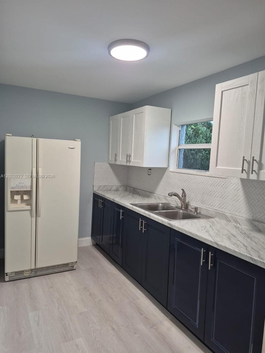 1231 NW 101st St # 2, Miami FL 33147 — 2