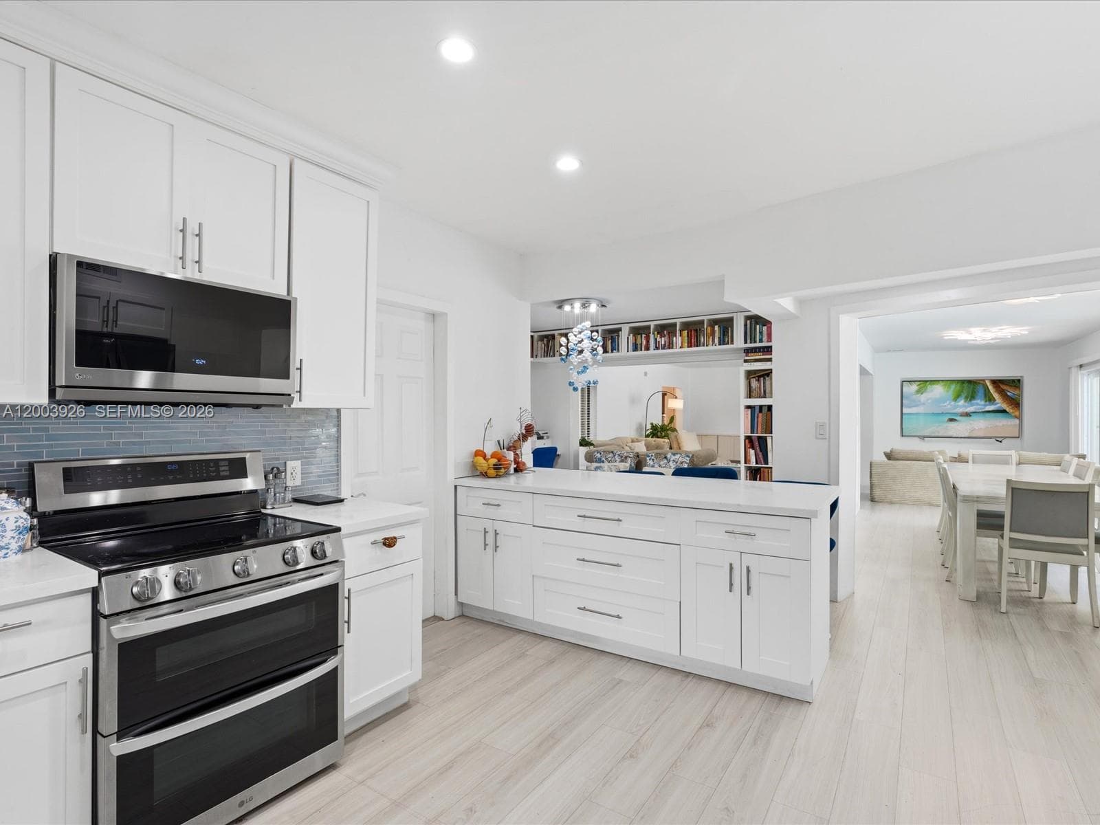 5000 Riviera Dr, Coral Gables FL 33146 — 20