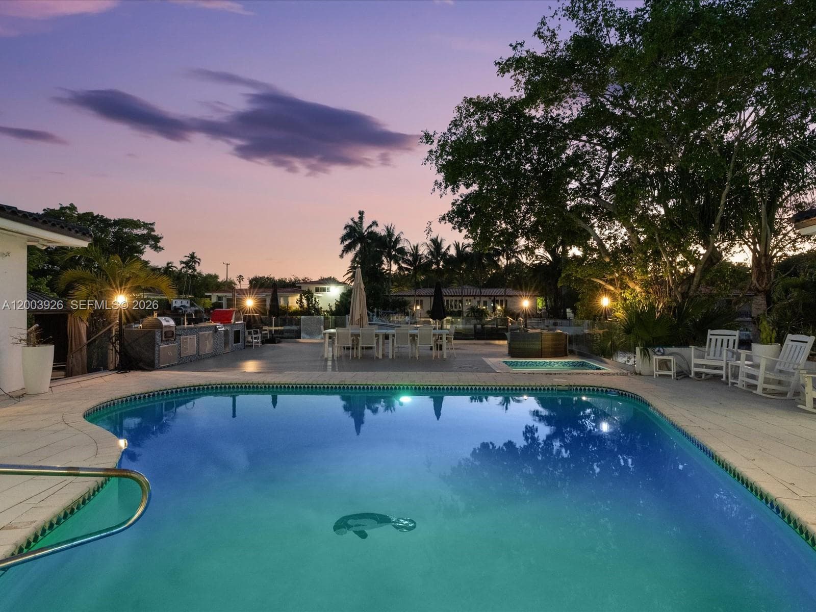 5000 Riviera Dr, Coral Gables FL 33146 — 69