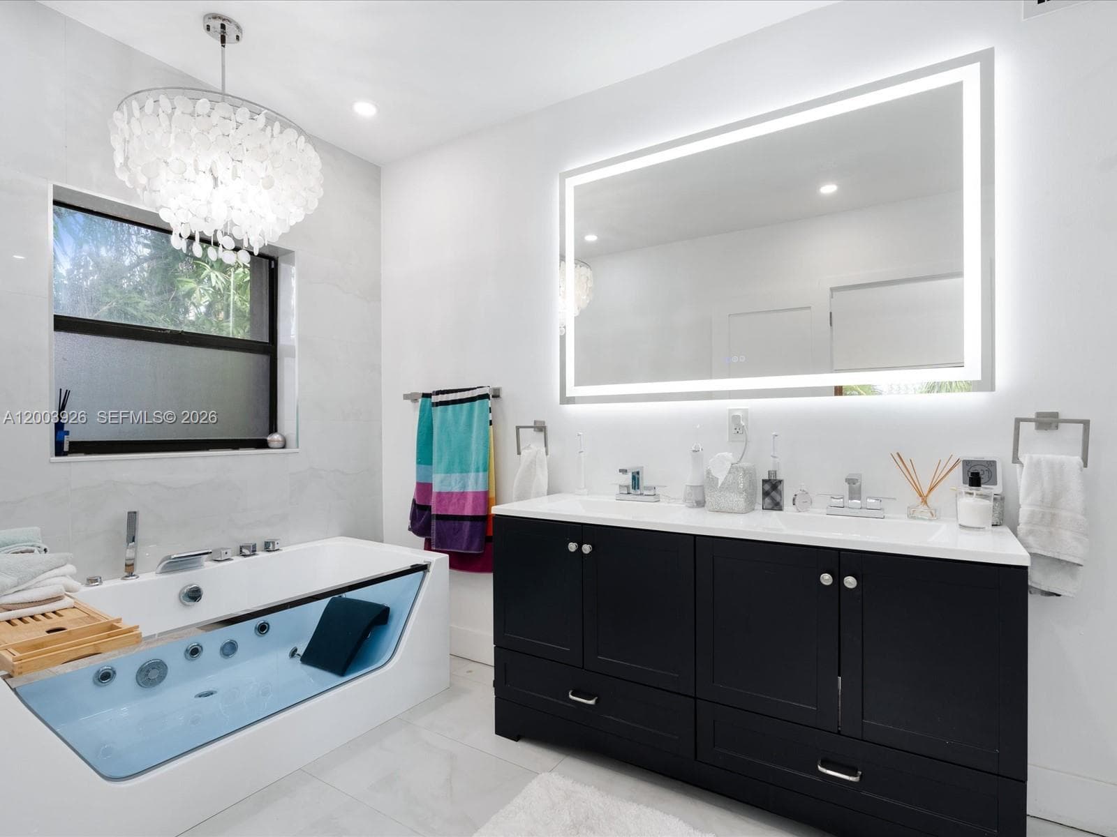 5000 Riviera Dr, Coral Gables FL 33146 — 38