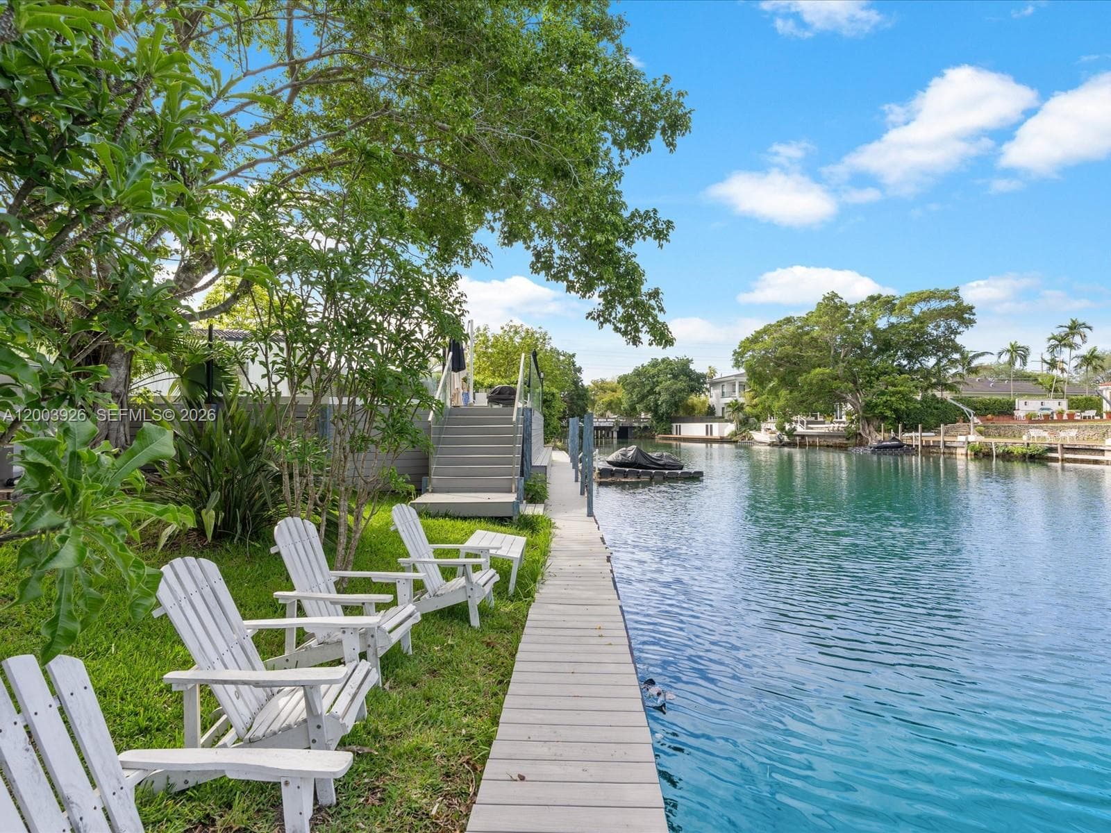 5000 Riviera Dr, Coral Gables FL 33146 — 10