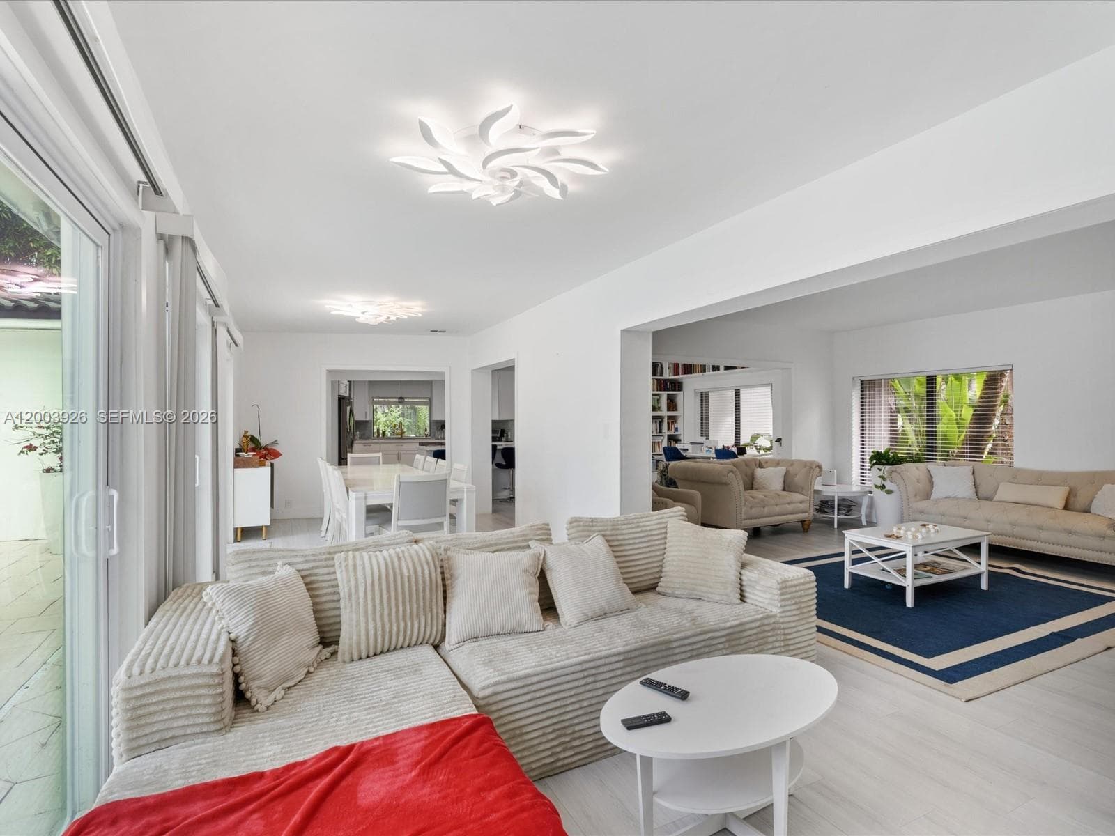5000 Riviera Dr, Coral Gables FL 33146 — 15
