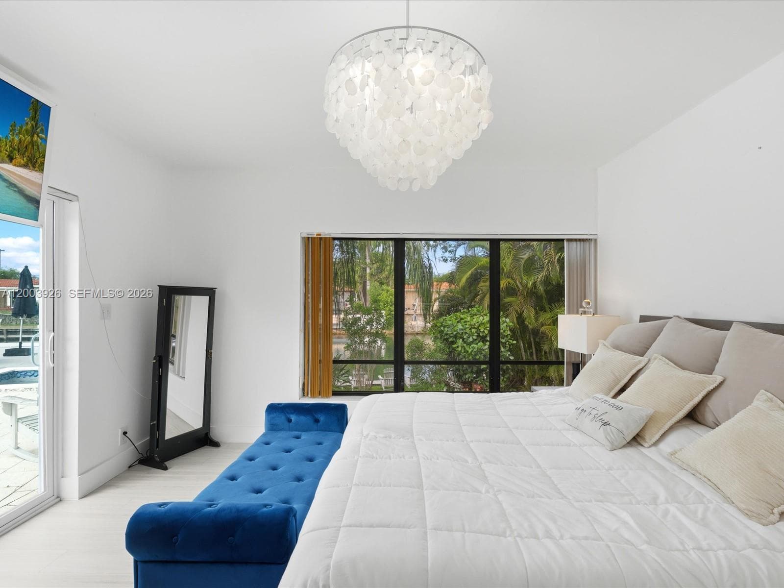 5000 Riviera Dr, Coral Gables FL 33146 — 35