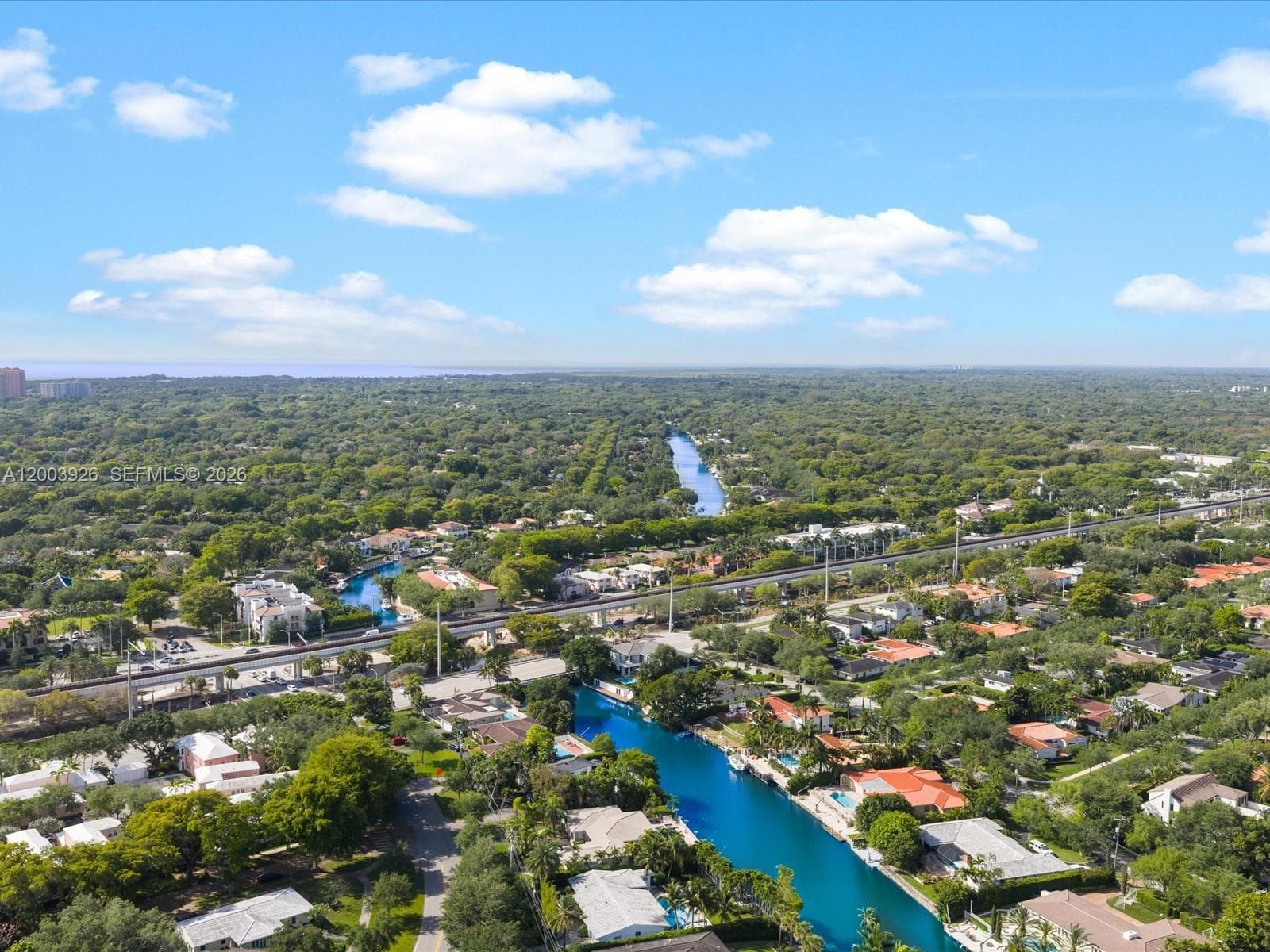 5000 Riviera Dr, Coral Gables FL 33146 — 60