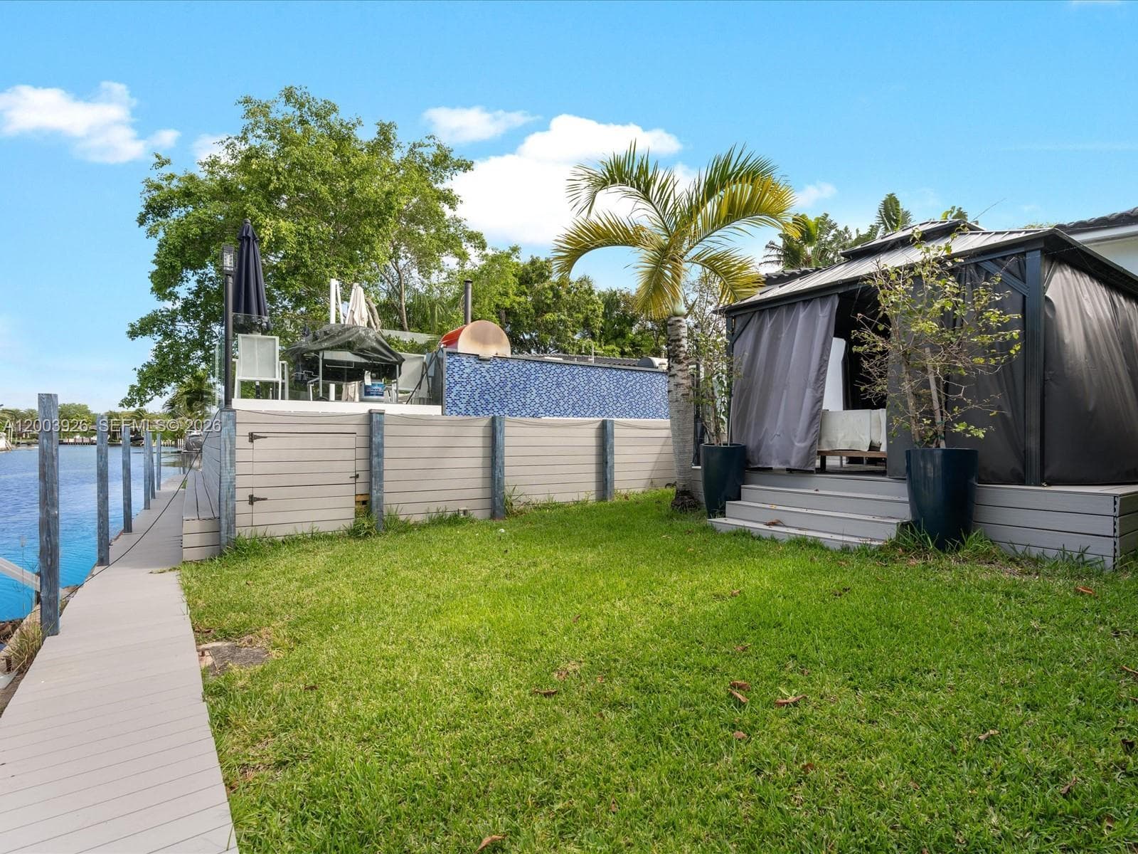 5000 Riviera Dr, Coral Gables FL 33146 — 74