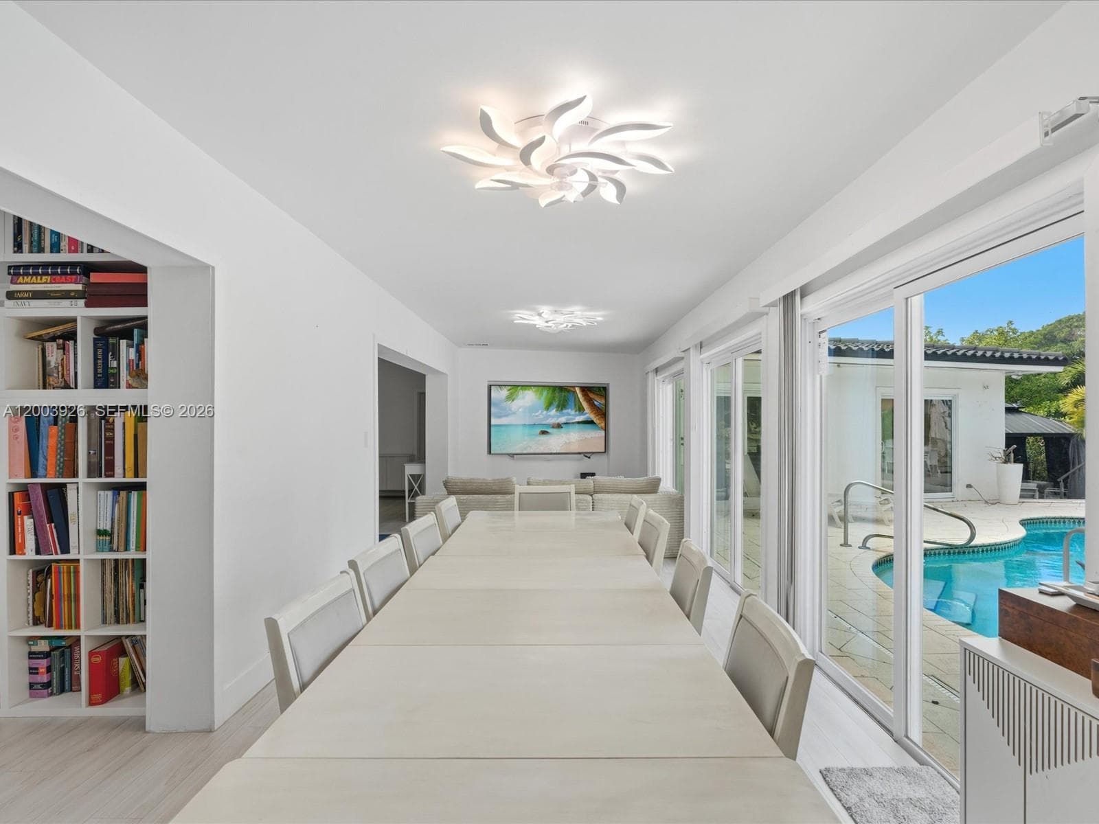 5000 Riviera Dr, Coral Gables FL 33146 — 29