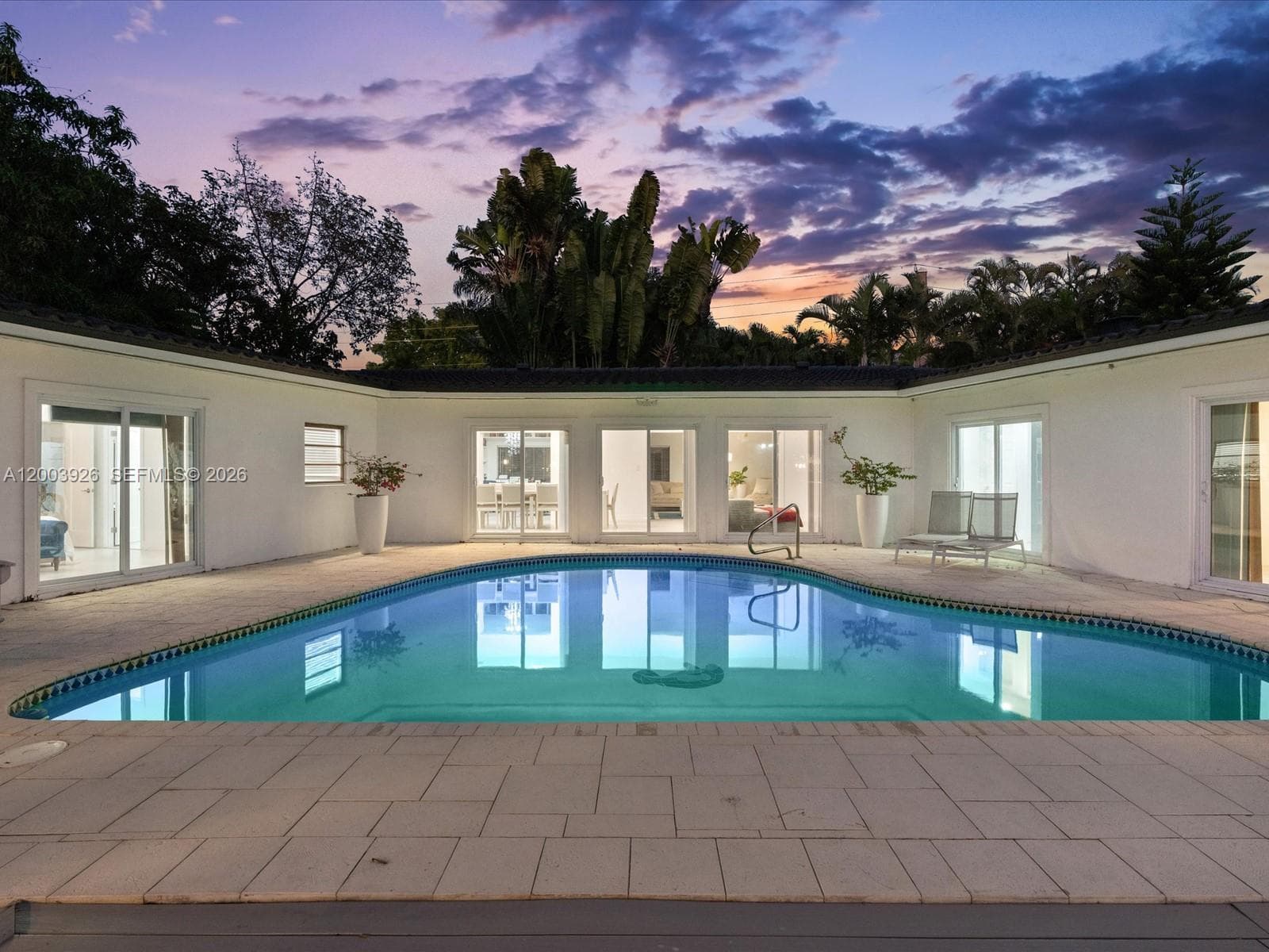 5000 Riviera Dr, Coral Gables FL 33146 — 4
