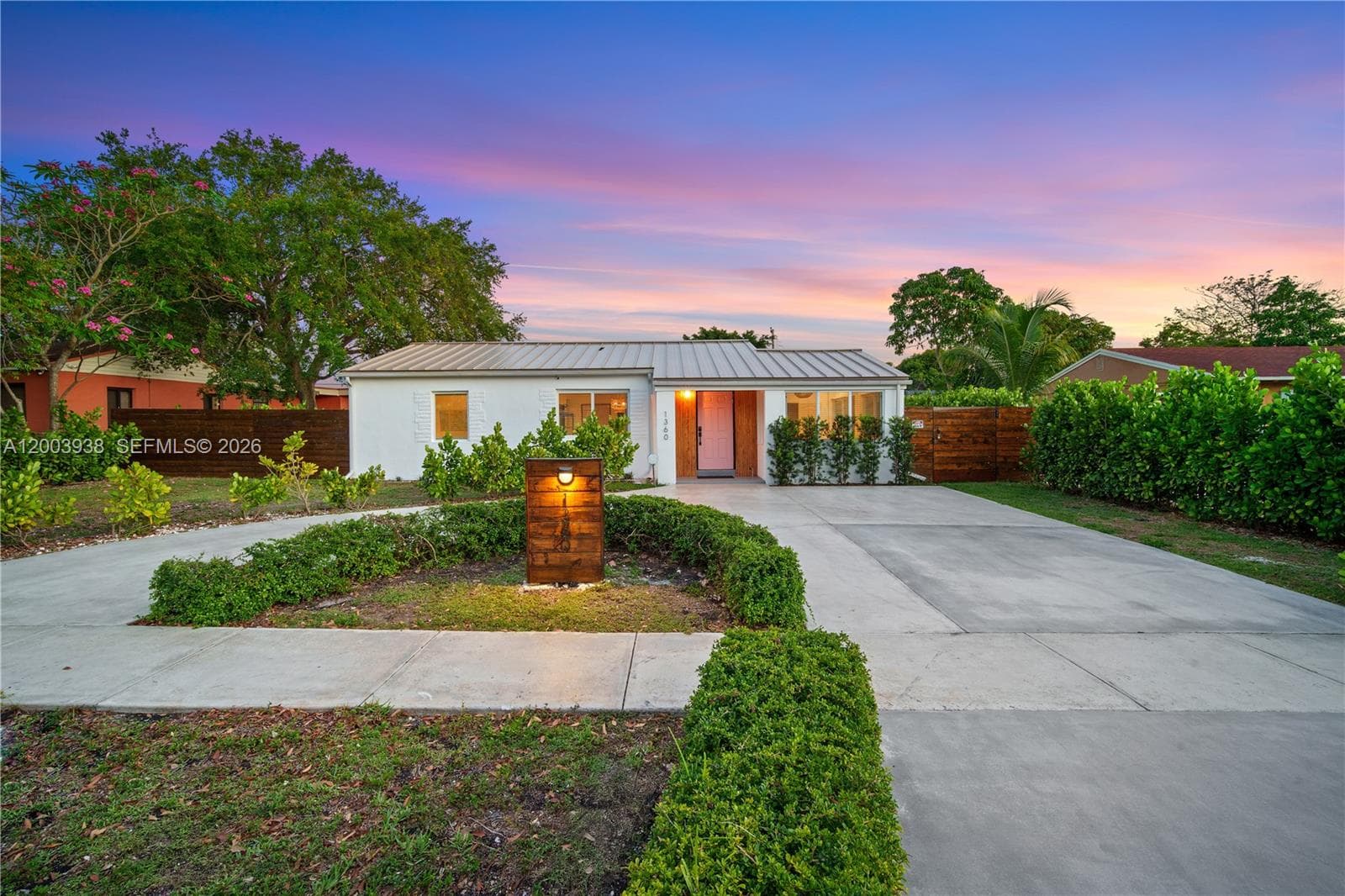 1360 NE 138th St, North Miami FL 33161 — 2