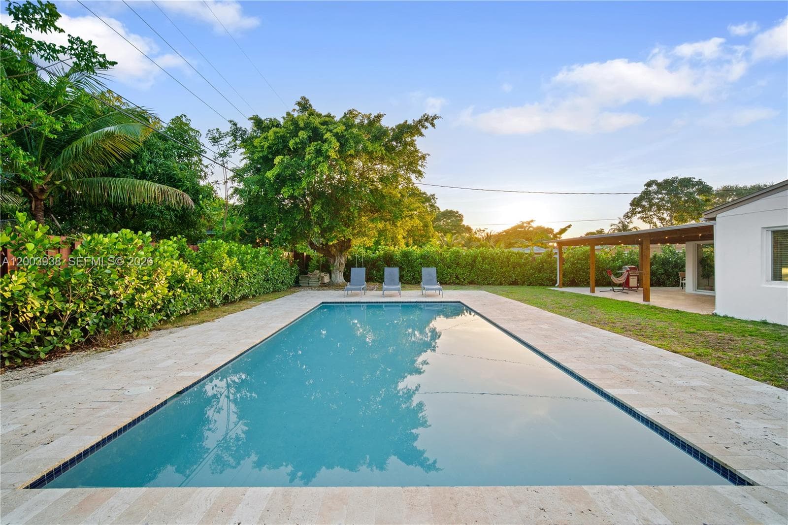 1360 NE 138th St, North Miami FL 33161 — 46