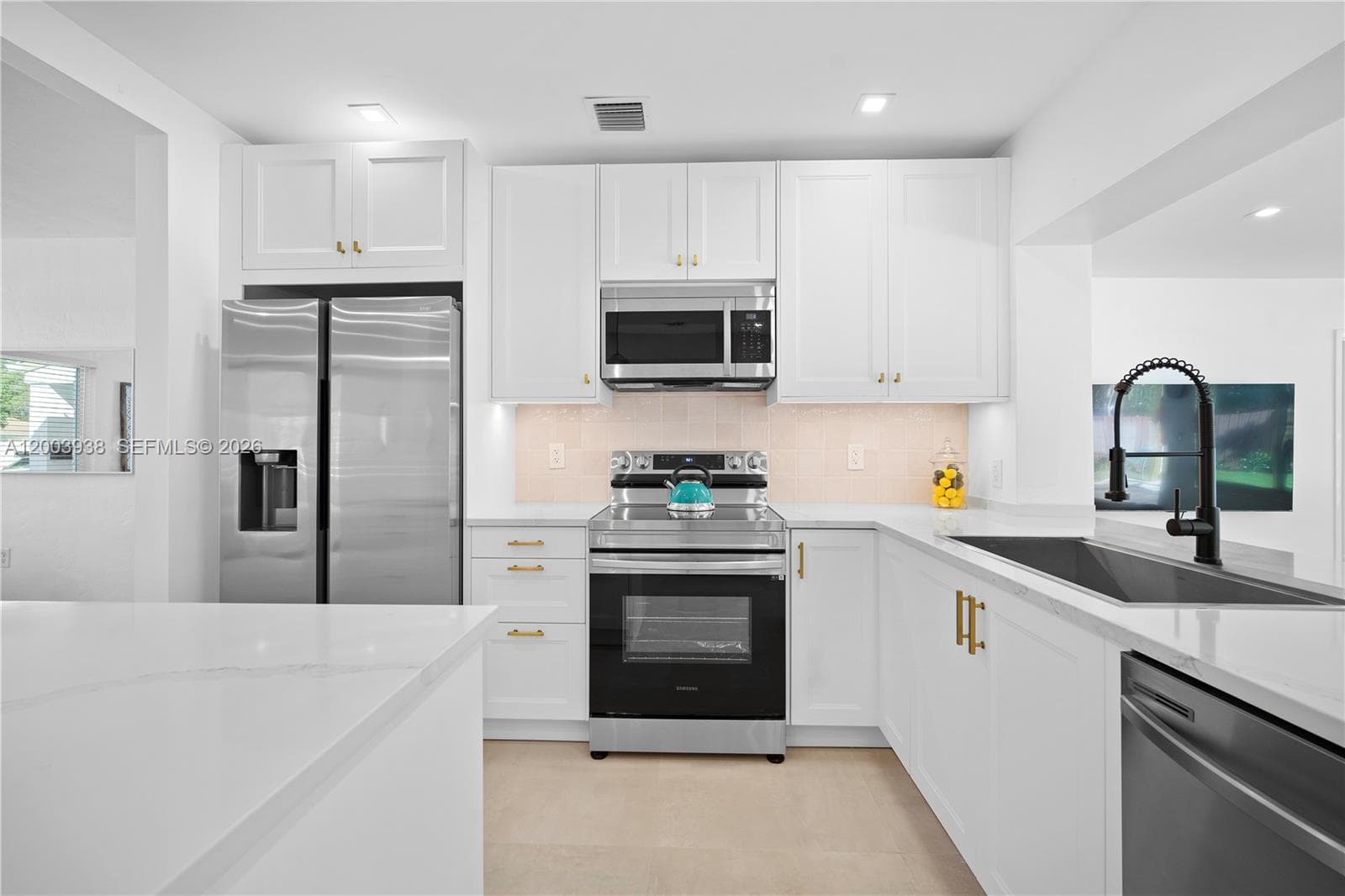 1360 NE 138th St, North Miami FL 33161 — 14
