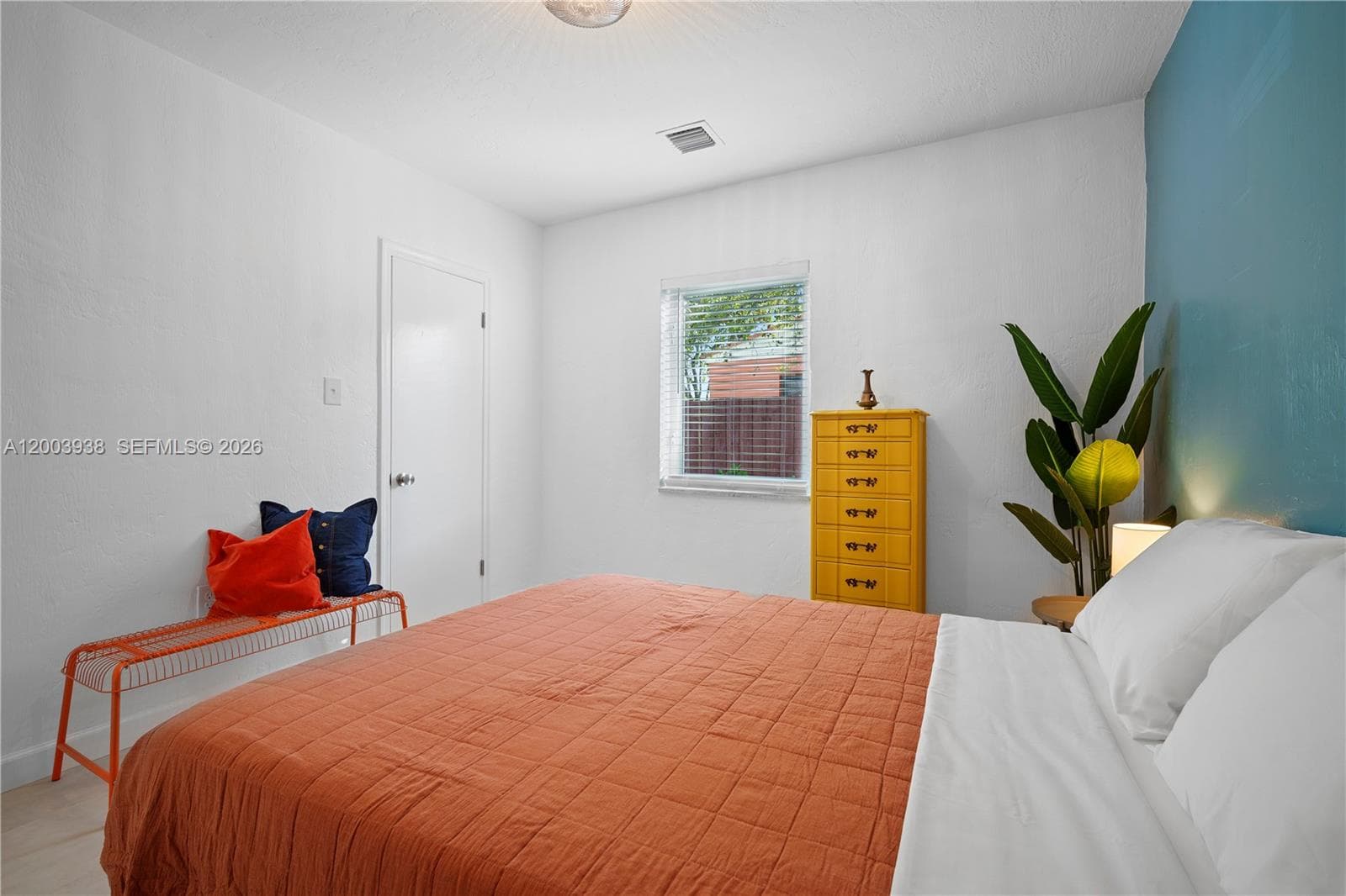 1360 NE 138th St, North Miami FL 33161 — 35