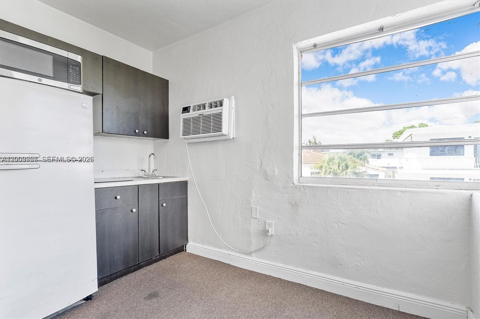 420 78th St, Miami Beach FL 33141 — 20