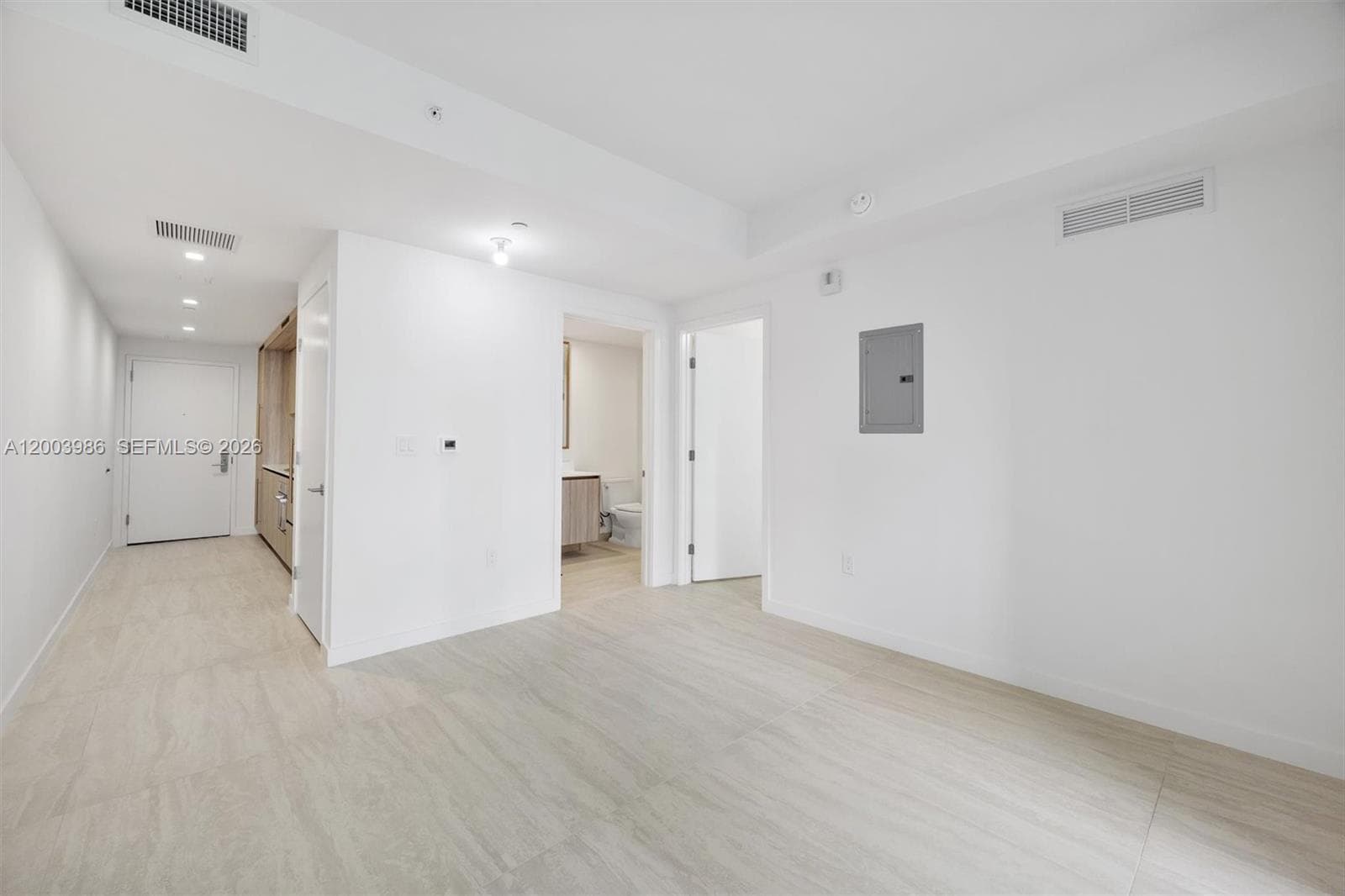 77 SE 5th Street # 3005, Miami FL 33131 — 7