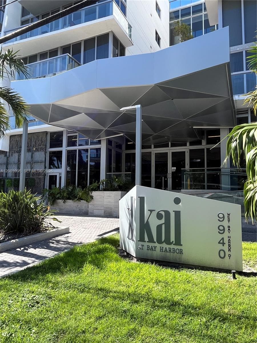 9940 W Bay Harbor Dr, Bay Harbor Islands FL 33154 — 23