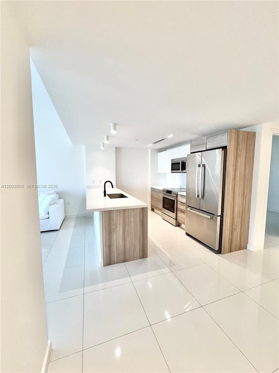 9940 W Bay Harbor Dr, Bay Harbor Islands FL 33154 — 7