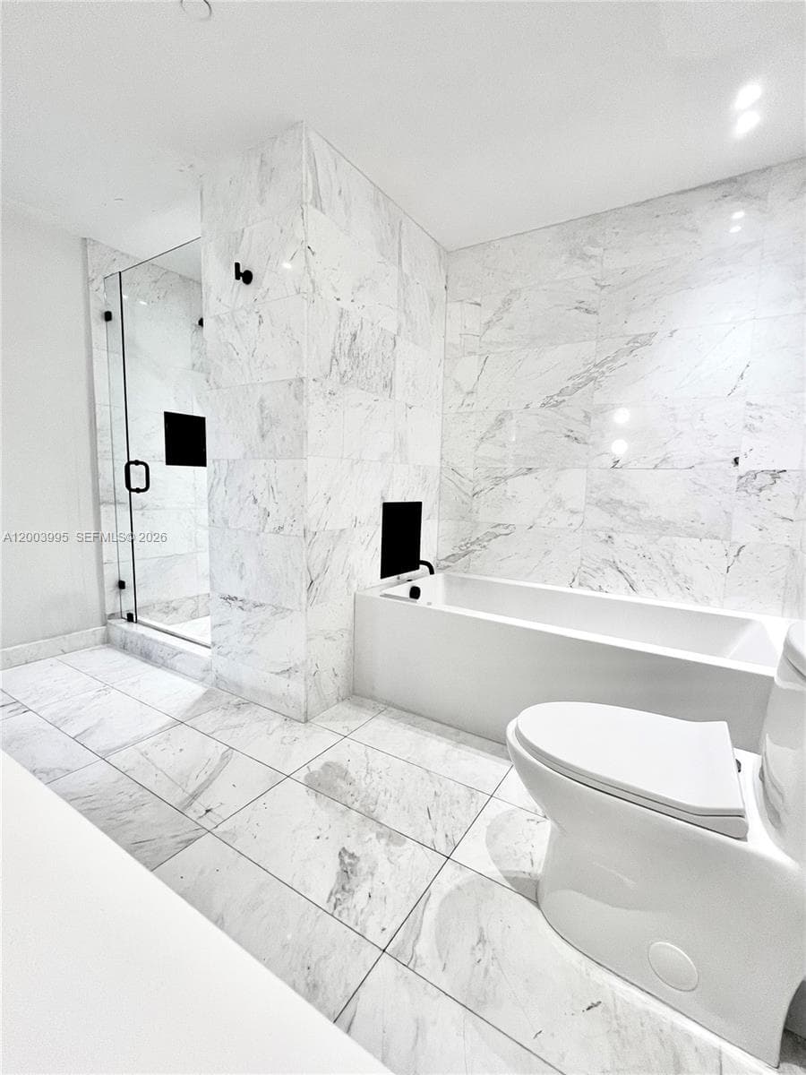 9940 W Bay Harbor Dr, Bay Harbor Islands FL 33154 — 15