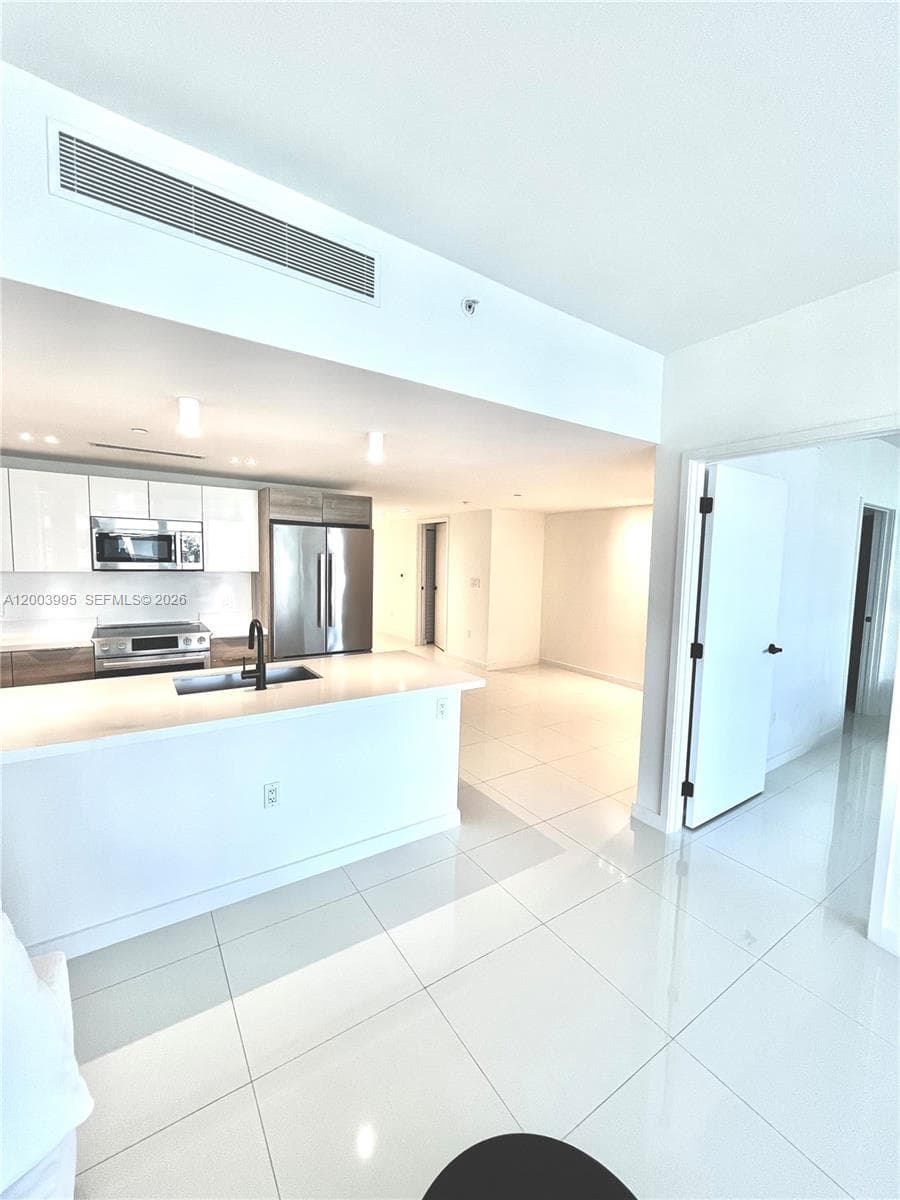9940 W Bay Harbor Dr, Bay Harbor Islands FL 33154 — 4