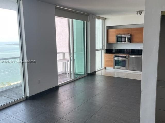 253 2nd St # 3807, Miami FL 33132 — 7