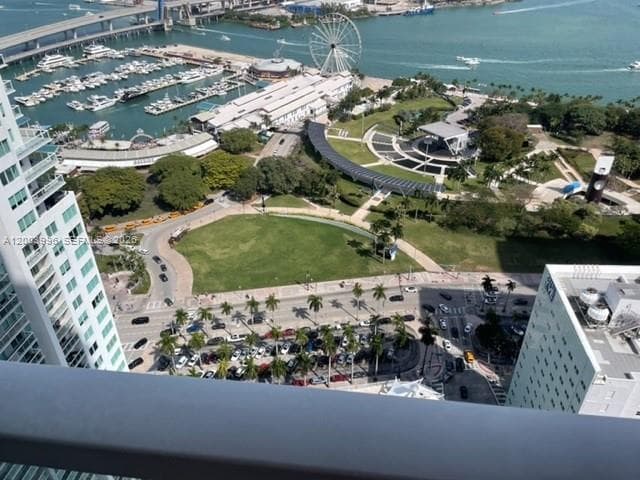 253 2nd St # 3807, Miami FL 33132 — 5