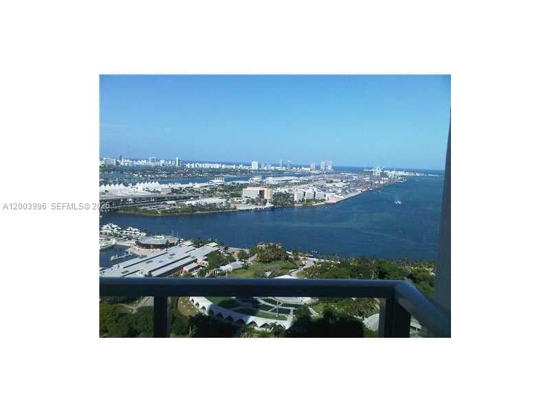 253 2nd St # 3807, Miami FL 33132 — 18