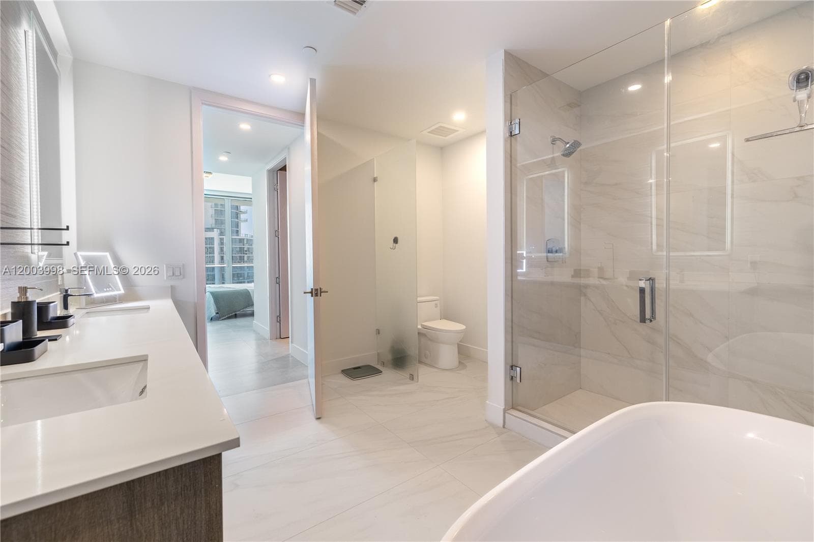 17550 Collins Ave # 1202, Sunny Isles Beach FL 33160 — 23
