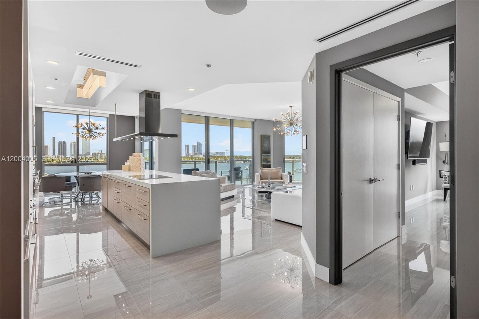 17111 Biscayne Blvd # 710, North Miami Beach FL 33160 — 17