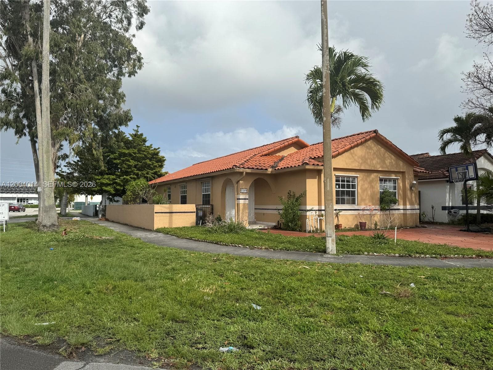 7599 W 4th Ct, Hialeah FL 33014 — 2