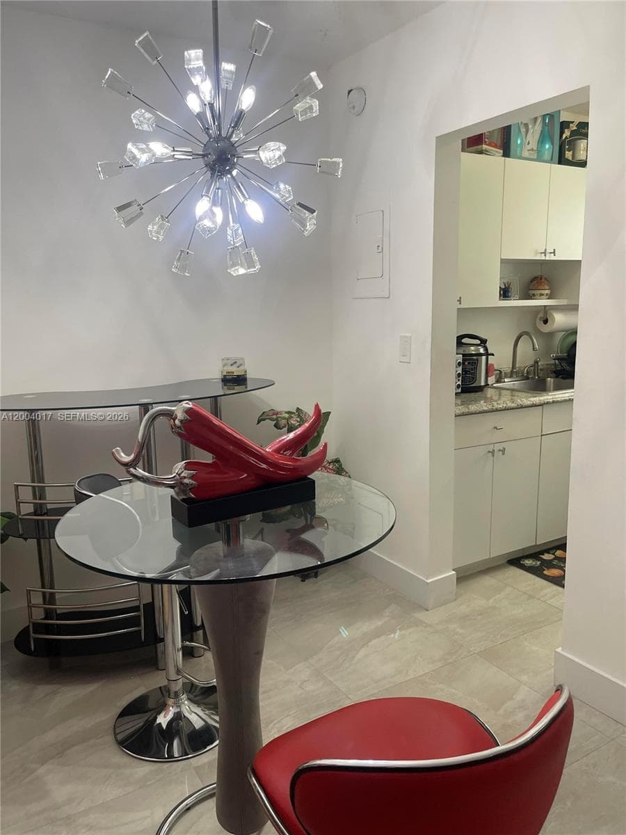 1255 W 49th Pl # E102, Hialeah FL 33012 — 7